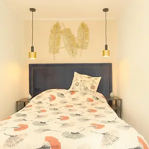 Cosy Duplex House In Downtown Hébergement de vacances