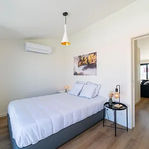  Apartment Lusiadas 53 5 D - Beautiful River View