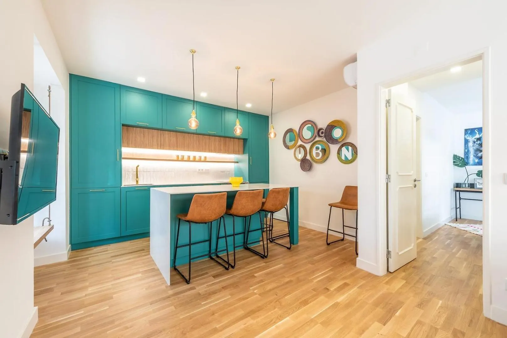 Holiday home Guestready - Colourful And Modern Lxfactory Villa Lisbon