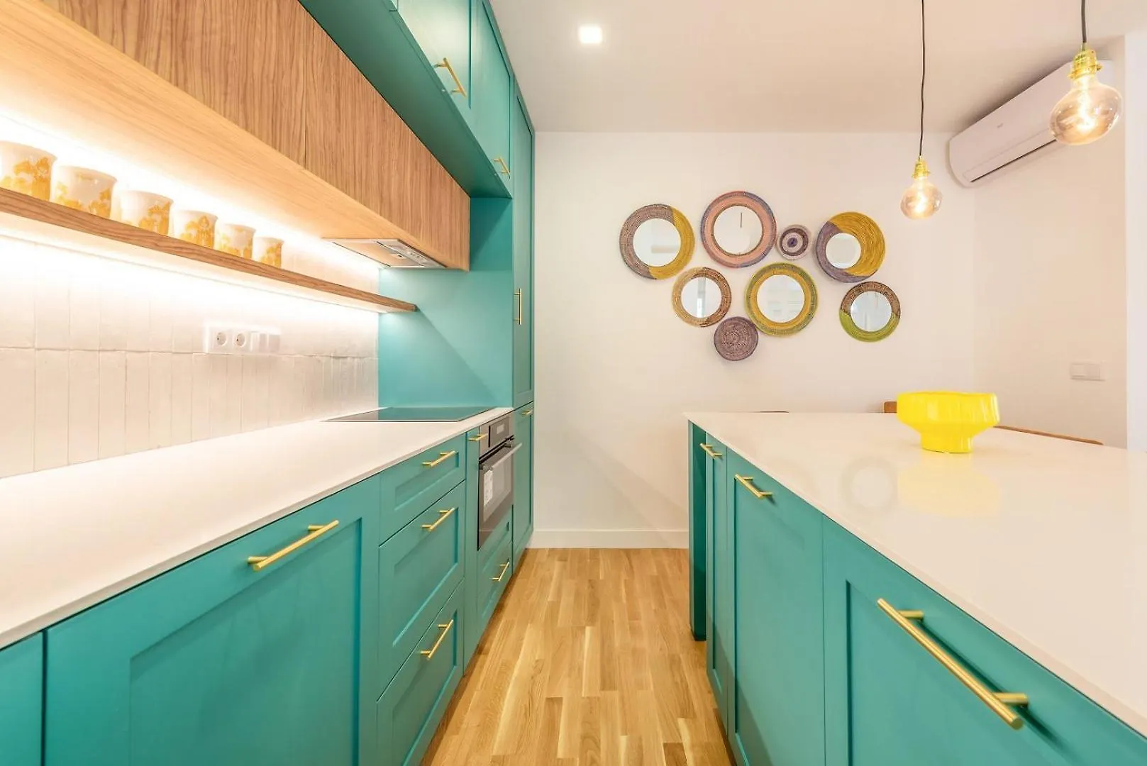 Holiday home Guestready - Colourful And Modern Lxfactory Villa Lisbon