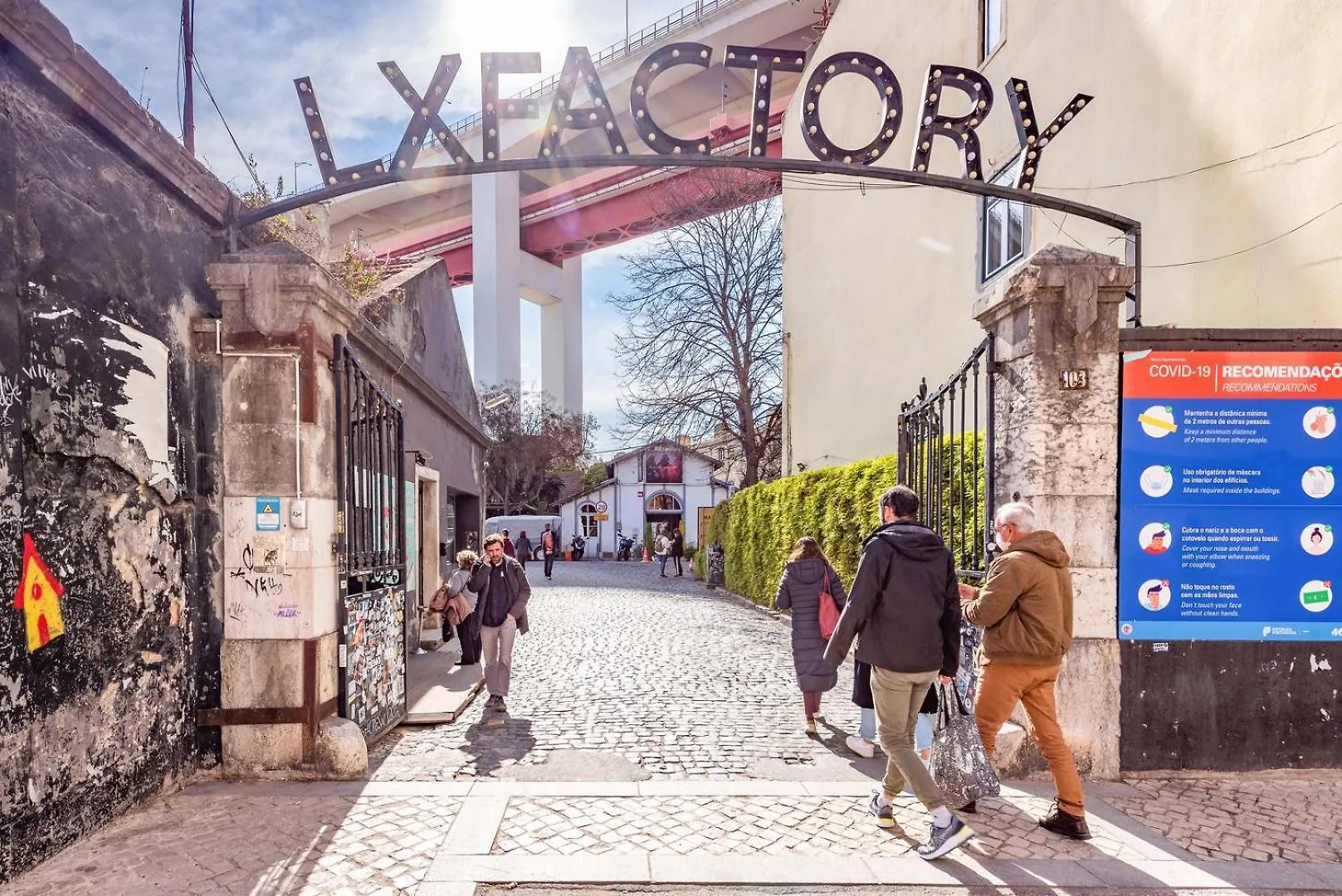 Guestready - Colourful And Modern Lxfactory Villa Lisbon Portugal