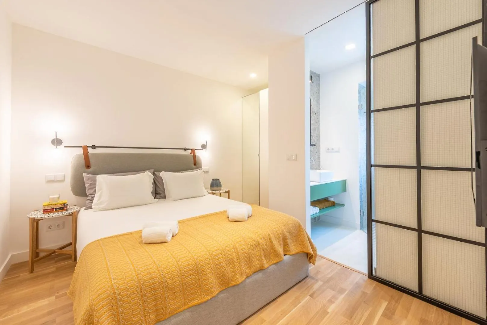 Holiday home Guestready - Colourful And Modern Lxfactory Villa Lisbon