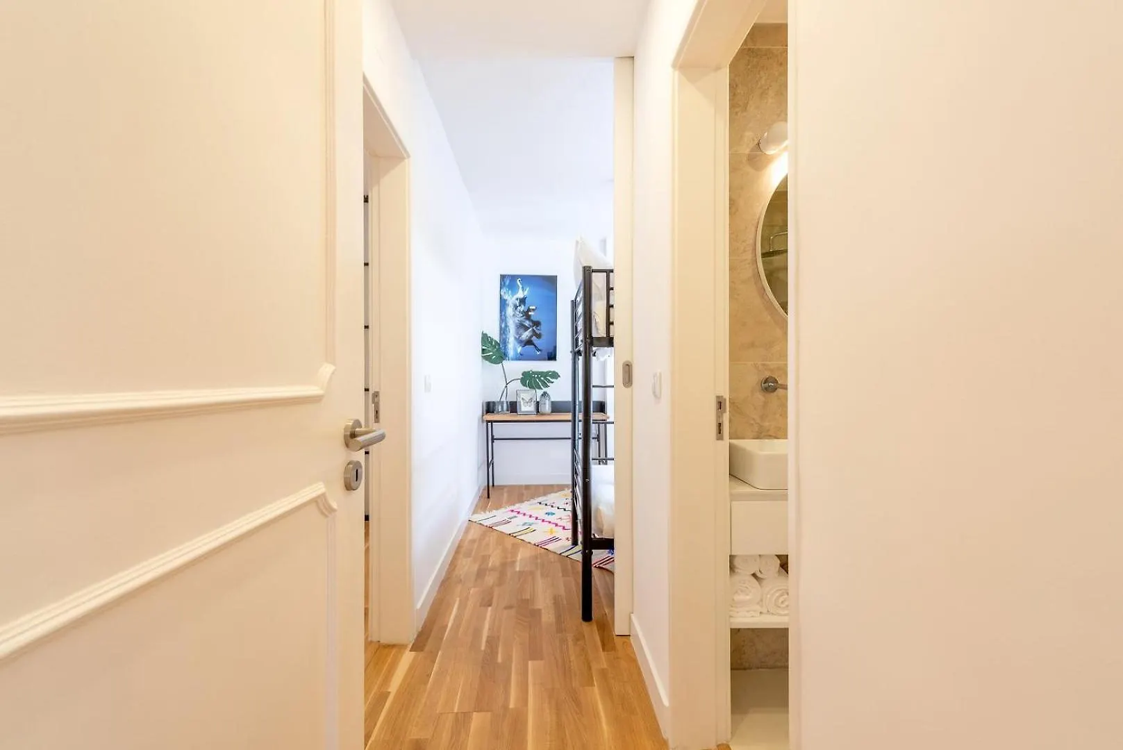 Guestready - Colourful And Modern Lxfactory Villa Lisbon Holiday home